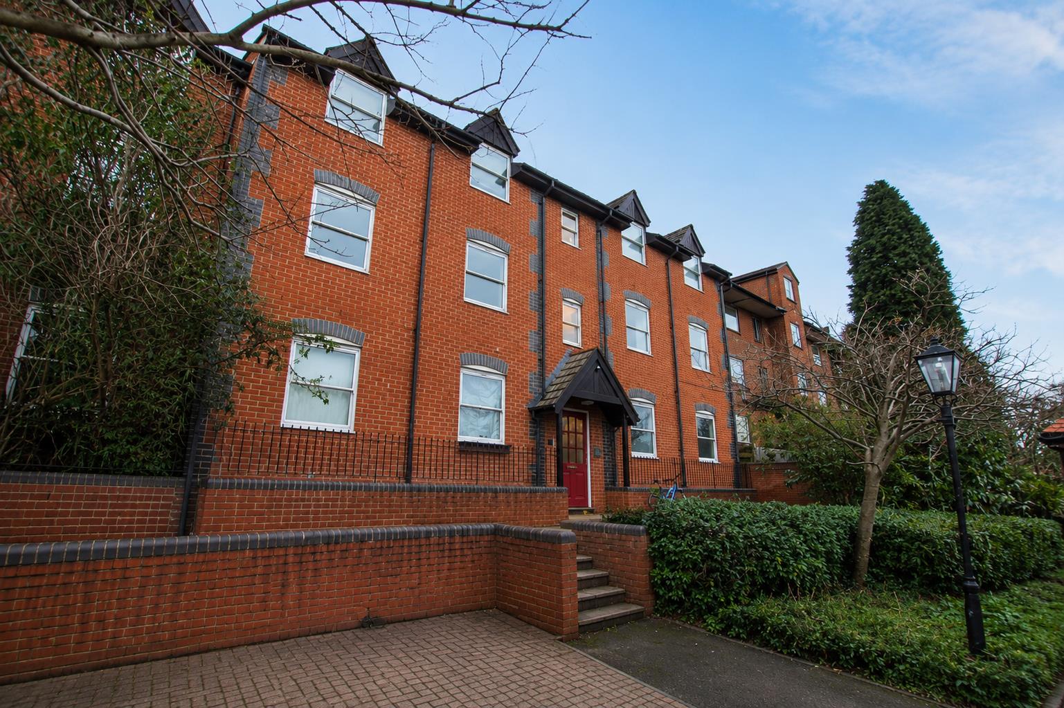 Lynden Mews, Dale Road, Reading
